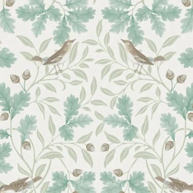   Bájos, tölgyfalevél mintás tapéta makkokkal és énekesrigókkal világos alapon zöld díszítéssel