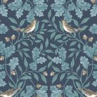 Bájos, tölgyfalevél mintás tapéta makkokkal és énekesrigókkal sötétkék alapon türkiz díszítéssel